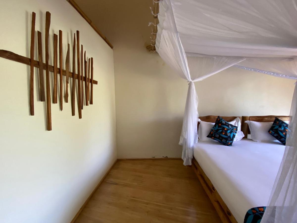 Murchison Falls Bamboo Village Paraa Eksteriør bilde